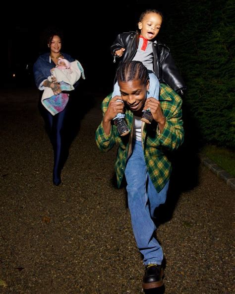 Rihanna and A$AP Rocky Share First Photos of Newborn Baby 